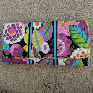 Vera bradley wallet
